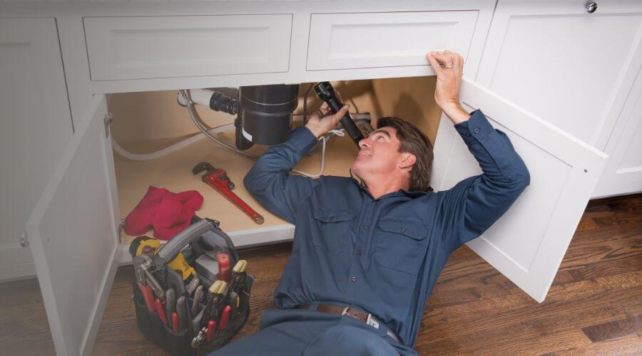 Local expert plumbing services in Toivola, MI